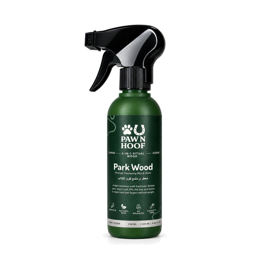 Park Wood Coat Freshening Mist for dogs, 250 ml cedarwood spray bottle with a black trigger, front view on a white background